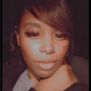 Meet your Posher, Karla